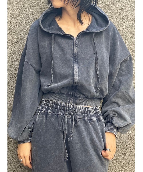 one way（ワンウェイ）の「【oneway Jeans】硫化染めZIPパーカー（パーカー・レディース・ライトブルー/ブラック/ベージュ・FREE）」の6枚目の写真