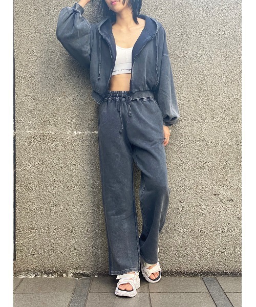 one way（ワンウェイ）の「【oneway Jeans】硫化染めZIPパーカー（パーカー・レディース・ライトブルー/ブラック/ベージュ・FREE）」の7枚目の写真