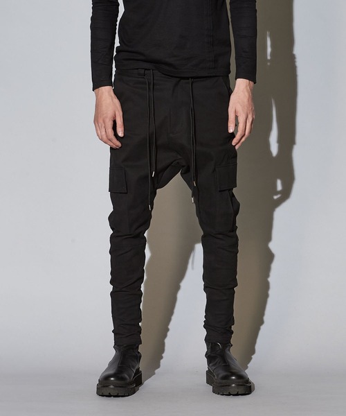 NO ID.(ノーアイディ)の「【NO ID.】Sarrouel Skinny Cargo Pants / サルエル スキニー カーゴ パンツ(カーゴパンツ・メンズ・ブラック/カーキ/グレー・1/3/2)」の6枚目の写真