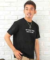 LUXSTYLE（ラグスタイル）の「タイダイ染めロゴプリント半袖Tシャツ（Tシャツ/カットソー・メンズ）」