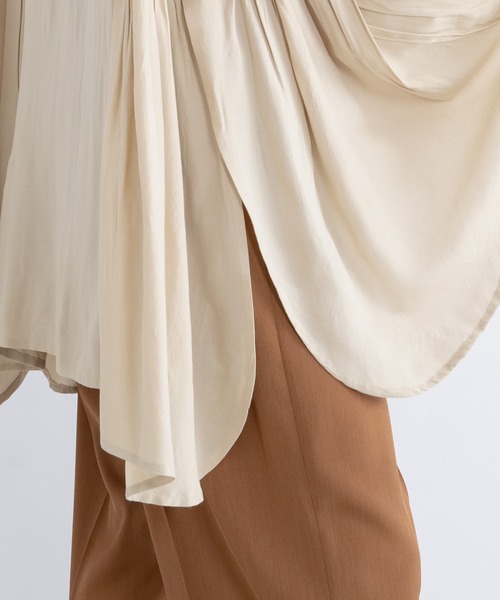 KATHARINE ROSS（キャサリンロス）の「【KATHARINE ROSS】ラウンドスリットギャザーチュニック（チュニック・レディース・チャコールグレー/アイボリー/ライトブラウン・MEDIUM）」の5枚目の写真