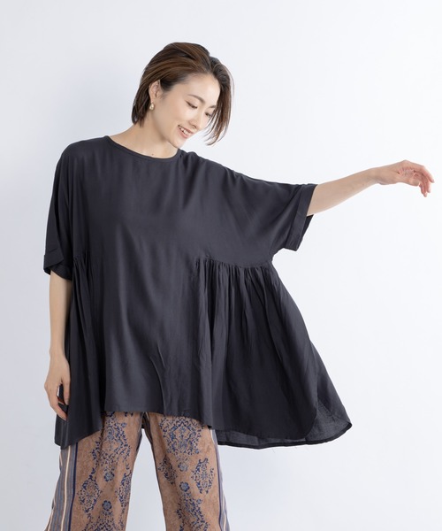 KATHARINE ROSS（キャサリンロス）の「【KATHARINE ROSS】ラウンドスリットギャザーチュニック（チュニック・レディース・チャコールグレー/アイボリー/ライトブラウン・MEDIUM）」の6枚目の写真