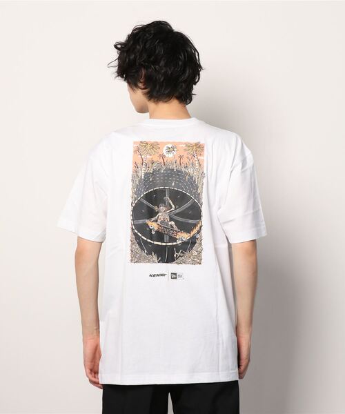 NEW ERA（ニューエラ）の「NEW ERA/ニューエラ　ルーズシルエット バクプリントTシャツ 12887607（Tシャツ/カットソー・メンズ・ホワイト・M/L/XL）」の2枚目の写真