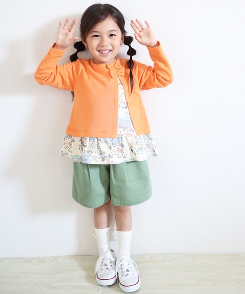 KP（ケーピー）の「【日本製】mimiちゃんレストランプリントとミニ裏毛のレイヤード風長袖チュニック(100-130cm)（スウェット・キッズ・オレンジ/ブルー・110cm/120cm/130cm/100cm）」の12枚目の写真