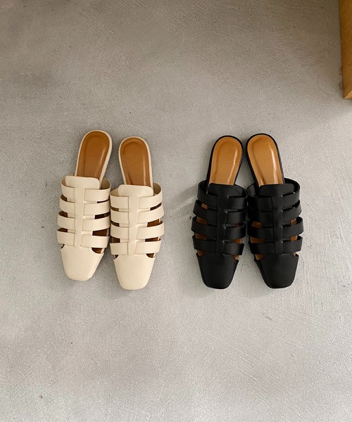 CAPRICIEUX LE'MAGE（カプリシューレマージュ）の「グルカ風ミュール（サンダル・レディース・ブラック/アイボリー・M/L）」の12枚目の写真