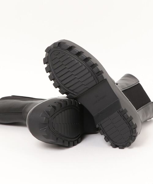 179/WG（イチナナキュウダブルジー）の「厚底サイドゴアブーツ（ブーツ・レディース・オフホワイト/ブラック・M/L）」の4枚目の写真