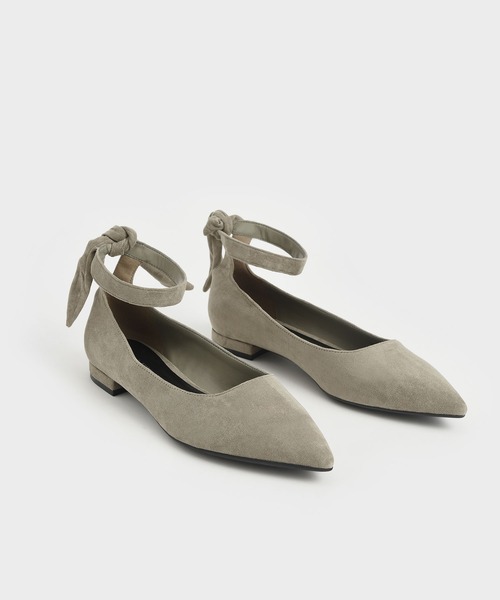 CHARLES & KEITH（チャールズ & キース）の「テクスチャードアンクルストラップ バレリーナフラット / Textured Ankle Strap Ballerina Flats（バレエシューズ・レディース・ブラック/オリーブ・22.5cm/23cm/23.5cm/24.5cm/25cm/25.5cm）」の13枚目の写真