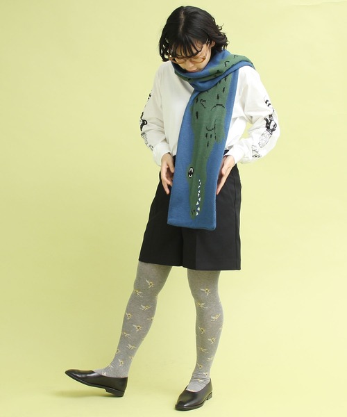 didizizi(ディディジジ)の「ワニマフラー(ストール/ショール・レディース・ベージュ/ブルー・FREE)」の5枚目の写真