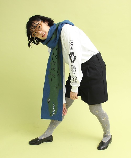 didizizi(ディディジジ)の「ワニマフラー(ストール/ショール・レディース・ベージュ/ブルー・FREE)」の4枚目の写真