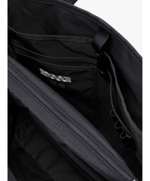 Mackintosh(マッキントッシュ)の「LAPTOP SQUARE TOTE(トートバッグ・メンズ・ブラック・FREE)」の4枚目の写真