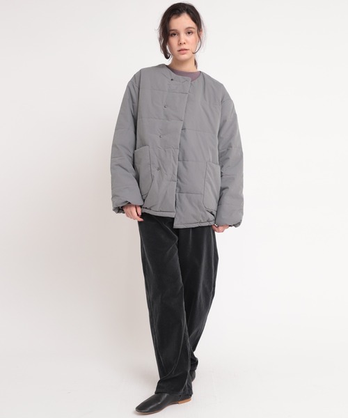 RNA-N(アールエヌエーエヌ)の「J2004 マフラー付きパディングコート(ダウンジャケット/コート・レディース・ブラック/ベージュ/グレー・MEDIUM)」の13枚目の写真