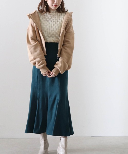 Cheek（チーク）の「刺繍ショートパーカー（パーカー・レディース・チャコールグレー/ブラウン/ベージュ・MEDIUM）」の17枚目の写真