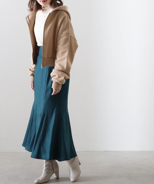 Cheek（チーク）の「刺繍ショートパーカー（パーカー・レディース・チャコールグレー/ブラウン/ベージュ・MEDIUM）」の7枚目の写真