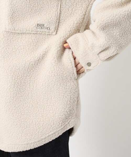 BASECONTROL（ベースコントロール）の「◆ボアフリース CPOシャツ風 カットソーブルゾン（ブルゾン・レディース・ブラック/ベージュ/アイボリー・99）」の8枚目の写真