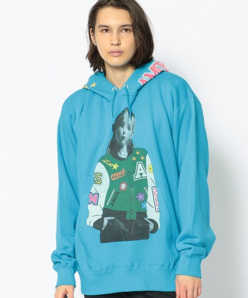 amok（アモク）の「【別注】amok /アモク/COLLEGE GIRL PK（パーカー・メンズ・ブラック/ブルー/ホワイト・MEDIUM/LARGE）」の3枚目の写真