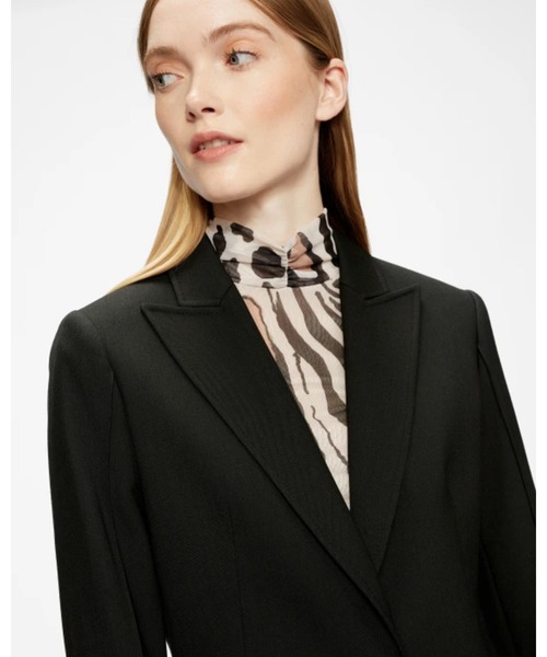 Ted Baker(テッドベーカー)の「POPIEY シングルボタン ブレザー【セットアップ】(テーラードジャケット・レディース・ブラック・2/3/0/1)」の5枚目の写真