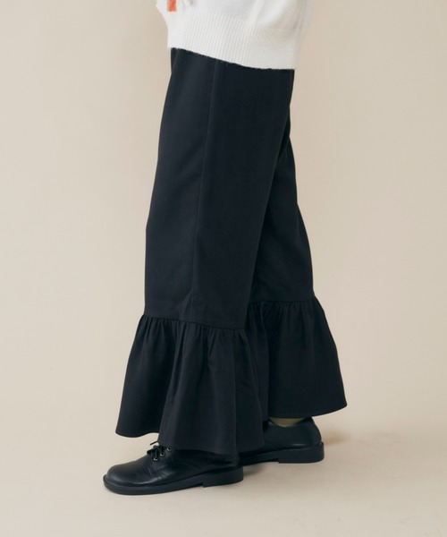 MERLOT(メルロー)の「裾フリルパンツ(その他パンツ・レディース・ブラック/ナチュラル・FREE)」の10枚目の写真