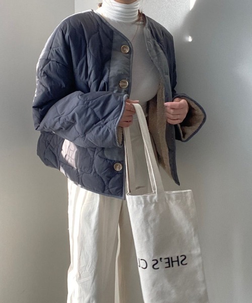 by muni:r（バイ ムニール）の「リバーシブルフリースキルティングダウン（テーラードジャケット・レディース・ベージュ/アイボリー/ダークグレー・FREE）」の17枚目の写真