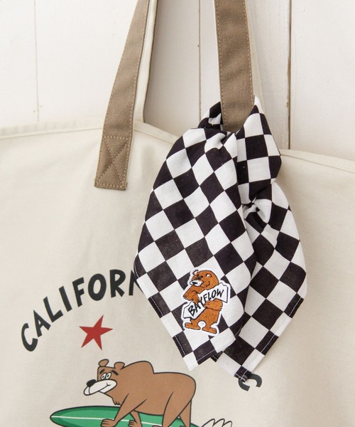 BAYFLOW（ベイフロー）の「【LOOSEMAN×BAYFLOW】バンダナハンカチ（バンダナ/スカーフ・レディース・ブラック/ライトブルー・0）」の2枚目の写真