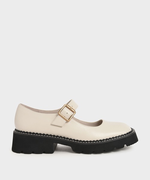 CHARLES & KEITH(チャールズ & キース)の「メタリックバックル メリージェーンシューズ / Metallic Buckle Mary Jane Shoes(パンプス・レディース・ブラック/オフホワイト/ライトブラウン/マルチ・22.5cm/23cm/23.5cm/24.5cm/25cm/25.5cm)」の1枚目の写真
