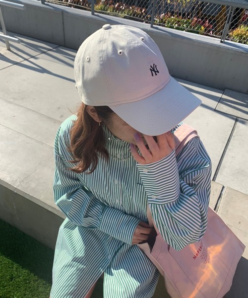 NEW ERA(ニューエラ)の「MP NEWERA CAP(キャップ・レディース・ベージュ/ホワイト系その他/ブラック系その他/ネイビー・FREE)」の11枚目の写真