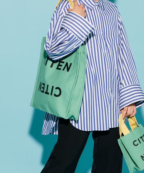 CITEN（シテン）の「＜CITEN（シテン）＞ロゴ ステートメント プリントバッグ（トートバッグ・レディース・ホワイト/ライトグレー/ピンク/ケリー・FREE）」の6枚目の写真