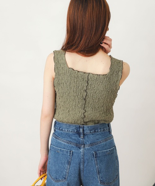 SENSE OF PLACE by URBAN RESEARCH（センスオブプレイスバイアーバンリサーチ）の「メロースクエアネックタンクトップ（タンクトップ・レディース・ブラック/カーキ/オレンジ/アイボリー/グリーン・ONE）」の9枚目の写真