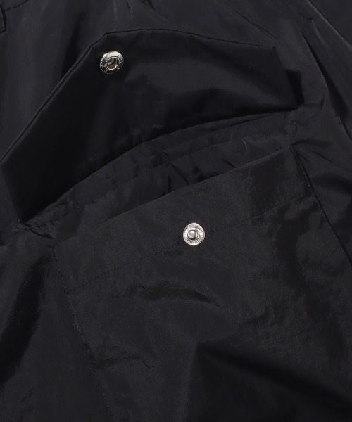 atmos pink（アトモスピンク）の「atmos pink サイドロゴ カーゴミニスカート（スカート・レディース・ベージュ/ブラック・M/S）」の14枚目の写真