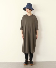 クラシックテンジク スタンダードクルーネックワンピース