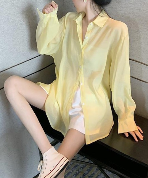 AMOUR BOX(アムールボックス)の「シアーロングスタンドカラーバックリボンシャツ(シャツ/ブラウス・レディース・ホワイト/イエロー・MEDIUM/LARGE/X-LARGE)」の1枚目の写真
