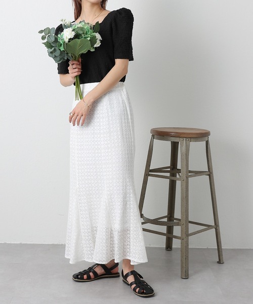 COLONY 2139(コロニートゥーワンスリーナイン)の「シャーリングスクエアネック半袖プルオーバー(Tシャツ/カットソー・レディース・ブラック/イエロー/オフホワイト・FREE)」の9枚目の写真