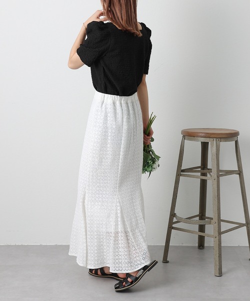 COLONY 2139(コロニートゥーワンスリーナイン)の「シャーリングスクエアネック半袖プルオーバー(Tシャツ/カットソー・レディース・ブラック/イエロー/オフホワイト・FREE)」の17枚目の写真