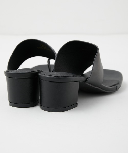 y/m by misato（イムバイミサト）の「トングカバーサンダル（サンダル・レディース・ブラウン/ブラック・LARGE/SMALL/MEDIUM）」の4枚目の写真