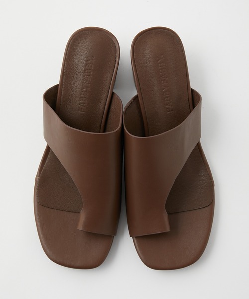 y/m by misato（イムバイミサト）の「トングカバーサンダル（サンダル・レディース・ブラウン/ブラック・LARGE/SMALL/MEDIUM）」の16枚目の写真