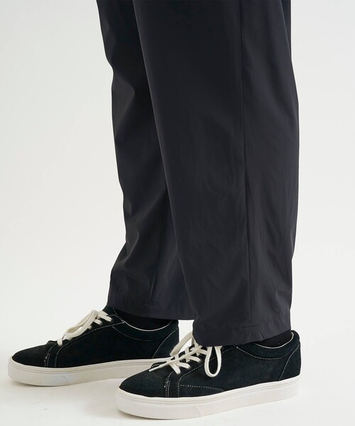 N.HOOLYWOOD（N.ハリウッド）の「STUDIOUS別注 TAPERED PT 006 FAB（スラックス・メンズ・ブラック/カーキ・38/36/40cm）」の11枚目の写真