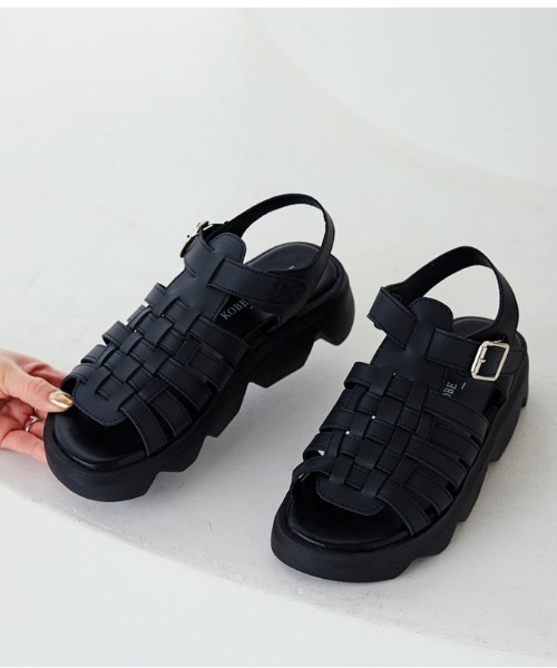 KOBE LETTUCE（コウベレタス）の「2タイプグルカスポサン（サンダル・レディース・ホワイト/ブラック/ホワイト系/ブラック系・S/M/L/LL）」の8枚目の写真