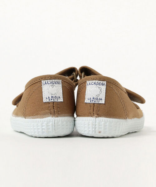 こども ビームス（コドモビームス）の「La Cadena / MERCEDES ストラップ シューズ（14～17cm）（スニーカー・キッズ・ライトブラウン/レッド系その他/ブルー系その他3・14cm/14.5㎝/15cm/16cm/16.5cm）」の16枚目の写真