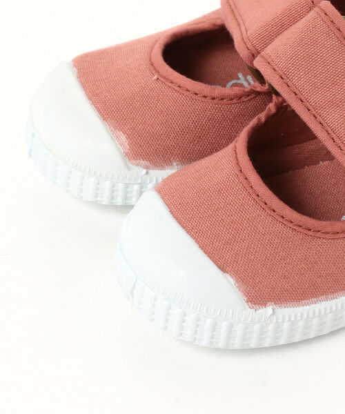 こども ビームス（コドモビームス）の「La Cadena / MERCEDES ストラップ シューズ（14～17cm）（スニーカー・キッズ・ライトブラウン/レッド系その他/ブルー系その他3・14cm/14.5㎝/15cm/16cm/16.5cm）」の14枚目の写真