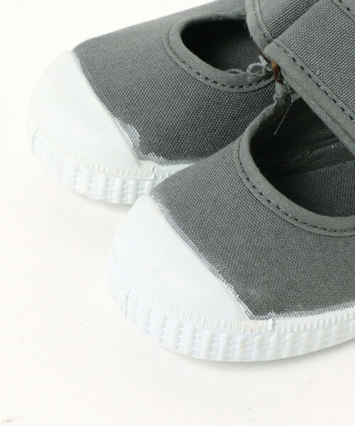 こども ビームス（コドモビームス）の「La Cadena / MERCEDES ストラップ シューズ（14～17cm）（スニーカー・キッズ・ライトブラウン/レッド系その他/ブルー系その他3・14cm/14.5㎝/15cm/16cm/16.5cm）」の8枚目の写真