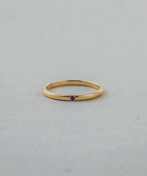 and cloud(アンドクラウド)の「Grayscale Black-Gray Diamond Ring(リング・レディース・イエローゴールド/シルバー・#9/#11/#13/#15)」の3枚目の写真