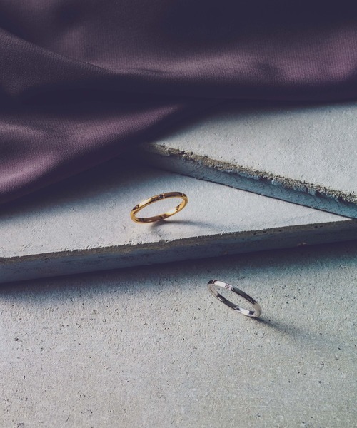 and cloud(アンドクラウド)の「Grayscale Black-Gray Diamond Ring(リング・レディース・イエローゴールド/シルバー・#9/#11/#13/#15)」の1枚目の写真