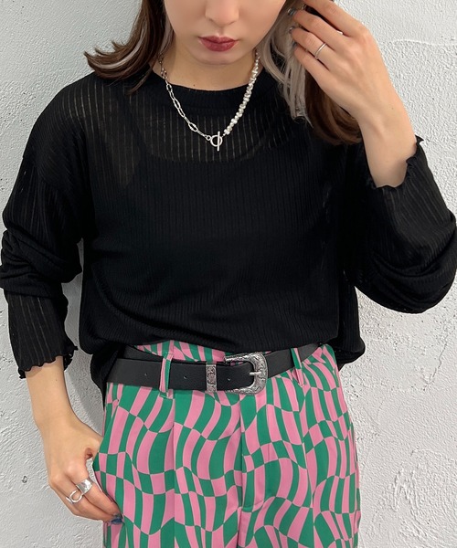 apres jour mignon（アプレジュールミニョン）の「シアールーズトップス【ZOZOTOWN限定アイテム】（Tシャツ/カットソー・レディース・ブラック/パープル/オフホワイト/ピンク/イエロー/ブルー/グリーン・X-LARGE/フリー）」の17枚目の写真