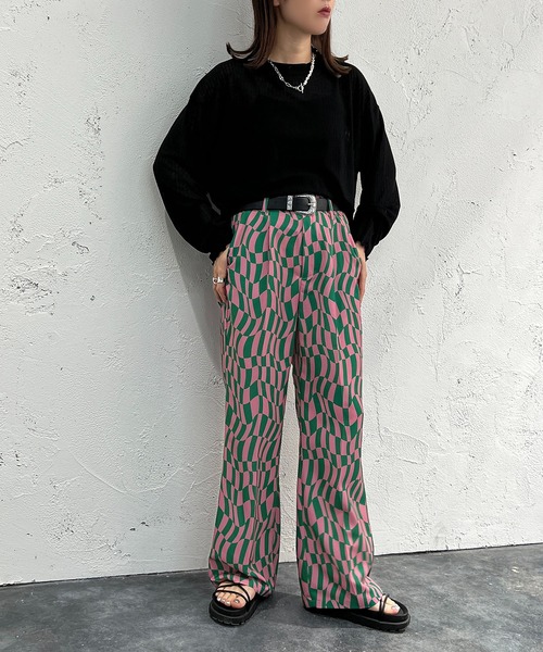 apres jour mignon（アプレジュールミニョン）の「シアールーズトップス【ZOZOTOWN限定アイテム】（Tシャツ/カットソー・レディース・ブラック/パープル/オフホワイト/ピンク/イエロー/ブルー/グリーン・X-LARGE/フリー）」の22枚目の写真