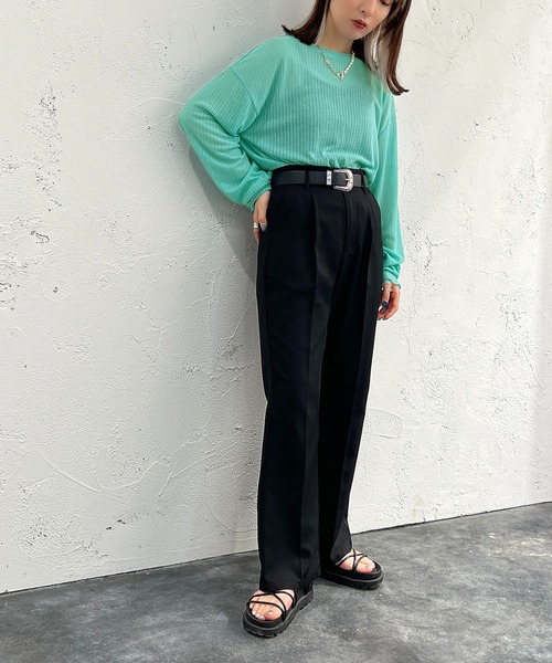 apres jour mignon（アプレジュールミニョン）の「シアールーズトップス【ZOZOTOWN限定アイテム】（Tシャツ/カットソー・レディース・ブラック/パープル/オフホワイト/ピンク/イエロー/ブルー/グリーン・X-LARGE/フリー）」の11枚目の写真