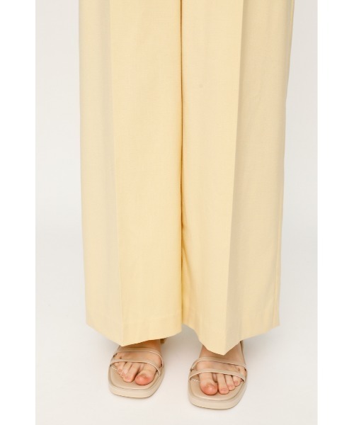 SLY（スライ）の「WIDE CAMI ROMPERS ワイド キャミ ロンパース（サロペット/オーバーオール・レディース・ベージュ/ライトブラック/イエロー・2/1）」の12枚目の写真