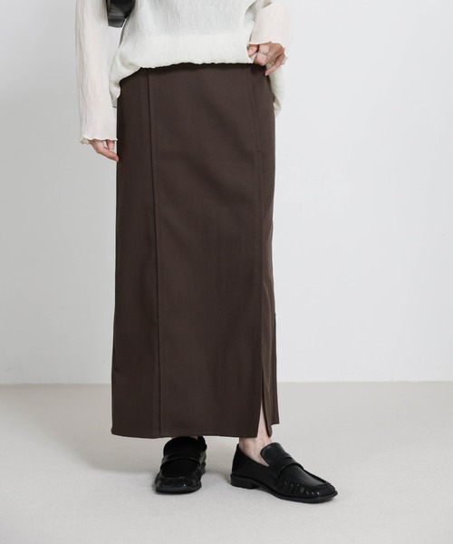 select MOCA(セレクトモカ)の「スリットロングストレートスカート(スカート・レディース・ブラック/ダークブラウン/グレイッシュベージュ・FREE)」の19枚目の写真