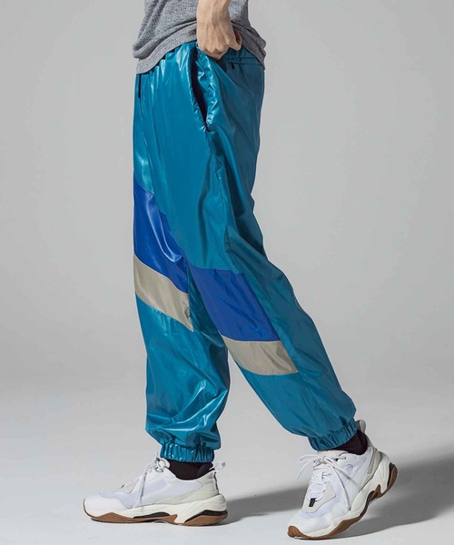 VIKTOR&ROLF(ヴィクター&ロルフ)の「ストライプトラックパンツ/STRIPED TRACK PANTS(その他パンツ・メンズ・ブルー・46/48/50)」の2枚目の写真