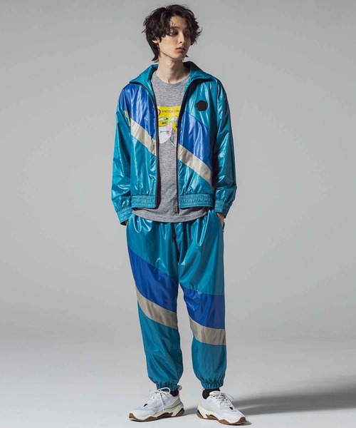 VIKTOR&ROLF(ヴィクター&ロルフ)の「ストライプトラックパンツ/STRIPED TRACK PANTS(その他パンツ・メンズ・ブルー・46/48/50)」の6枚目の写真