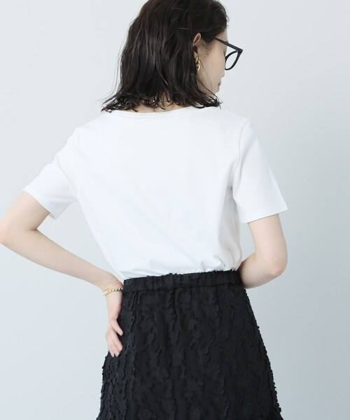 UNTITLED（アンタイトル）の「【抗菌防臭】クリーンフィール カットソー（Tシャツ/カットソー・レディース・ブラック/オフホワイト・44/48/01/02/03/04）」の14枚目の写真