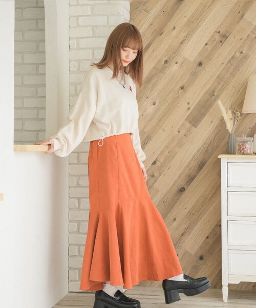 ems excite(エムズエキサイト)の「ピーチマーメイドSK(スカート・レディース・ブラック/イエロー/オレンジ/グリーン/ナチュラル・FREE)」の17枚目の写真